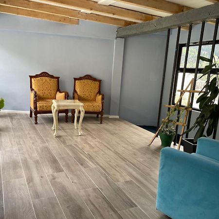 Hotel Ailama Местия Екстериор снимка