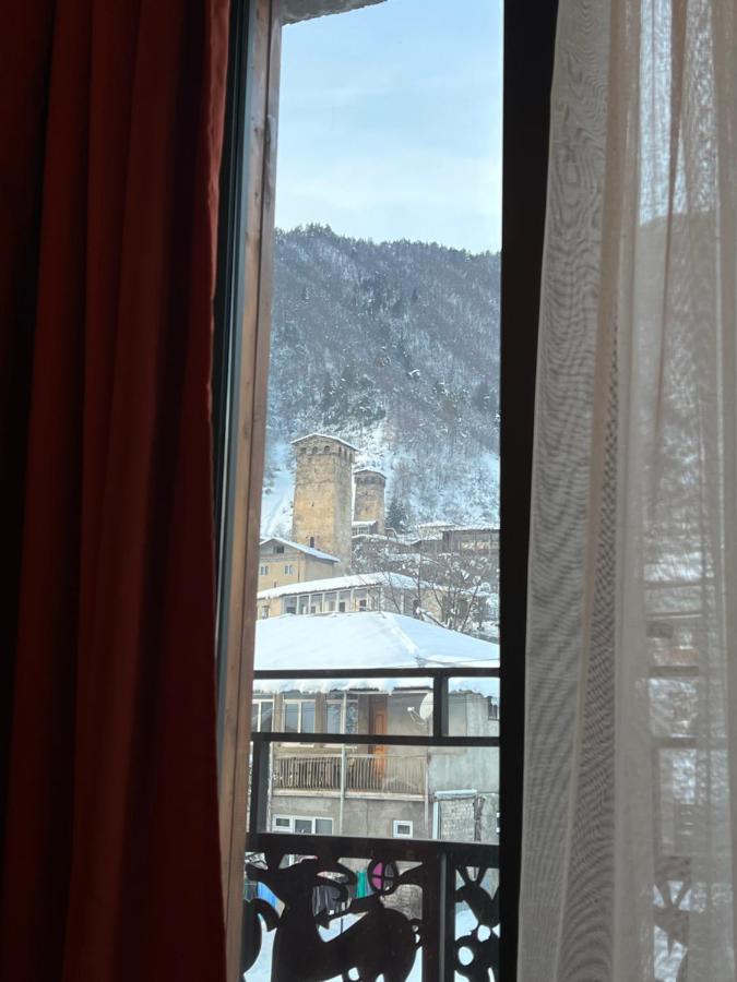 Hotel Ailama Местия Екстериор снимка