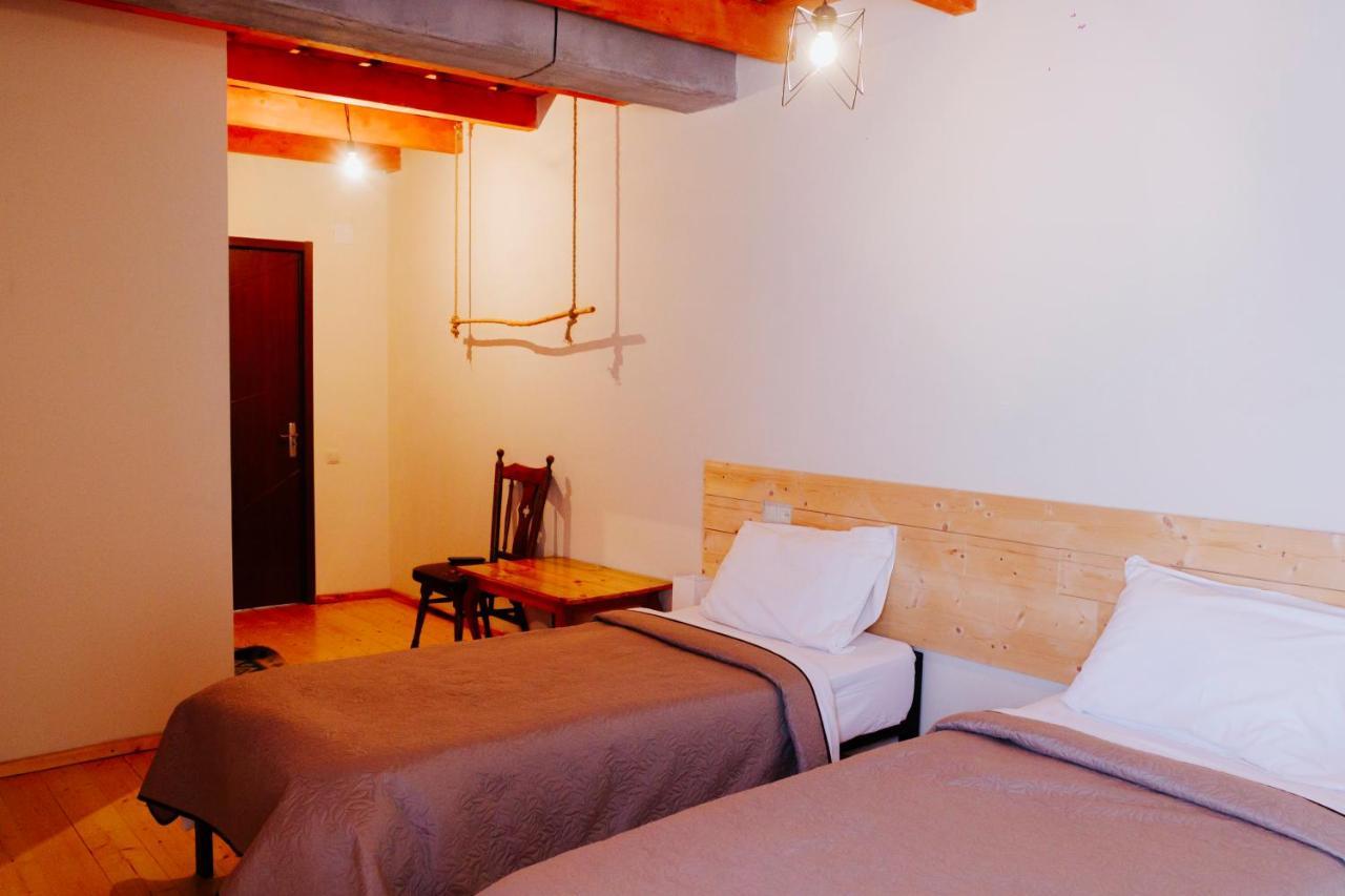 Hotel Ailama Местия Екстериор снимка