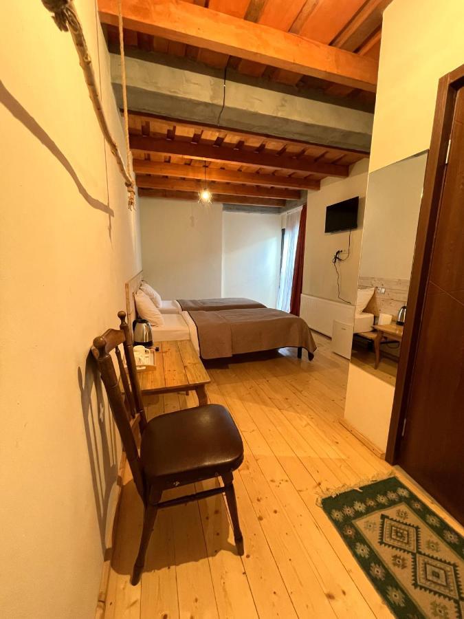 Hotel Ailama Местия Екстериор снимка