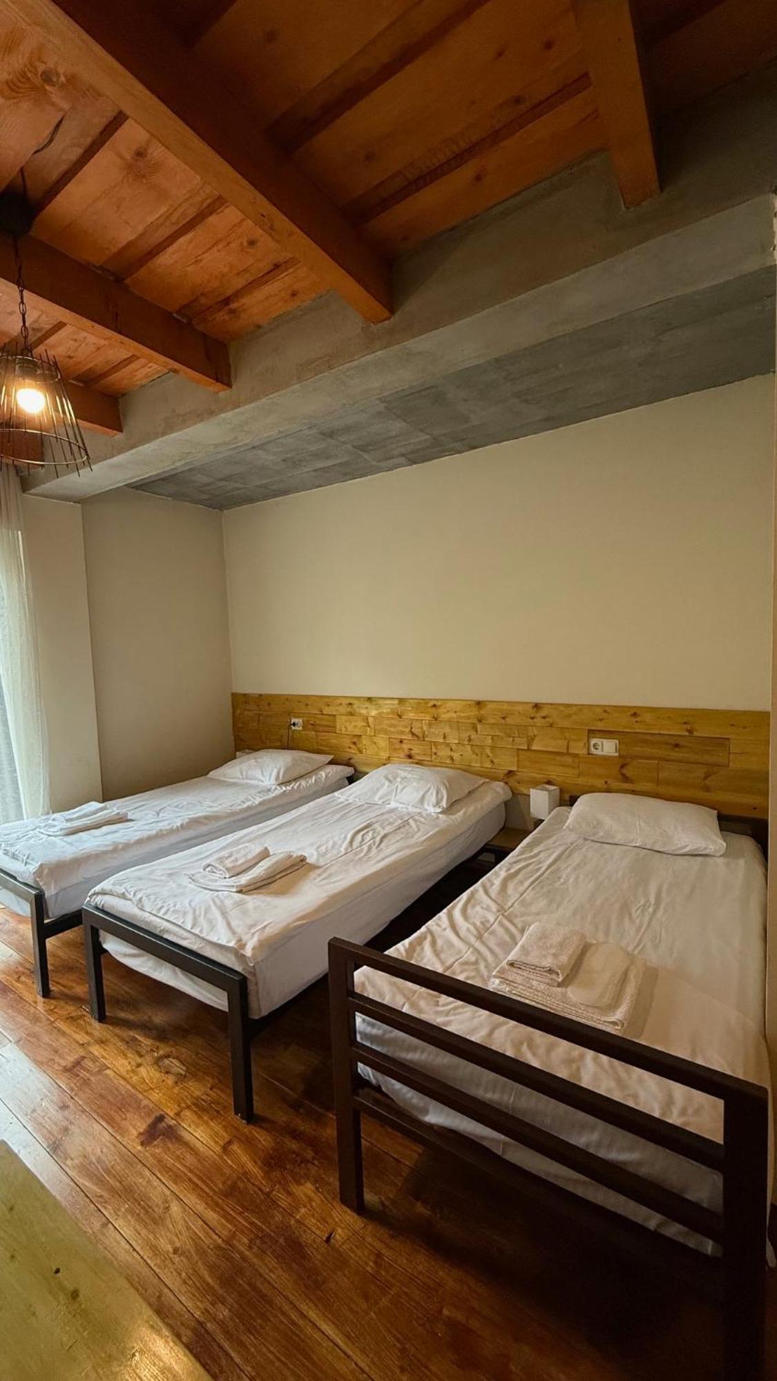Hotel Ailama Местия Екстериор снимка